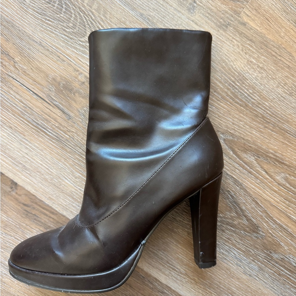 Vintage Daisy Fuentes Brown Women's Boots